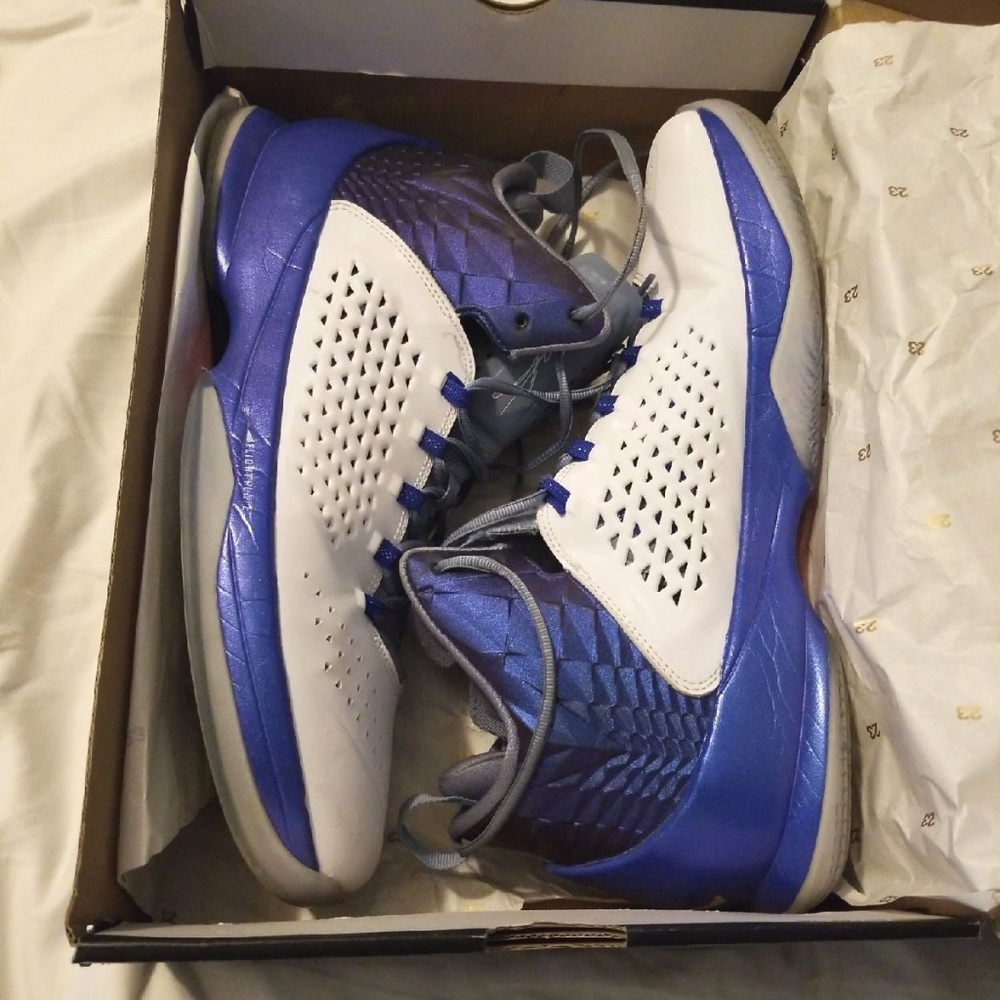 Jordan Melo M11 Size 14